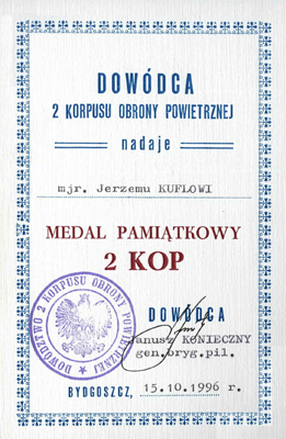 Akt nadania Medalu Pamiątkowego 2 KOP.