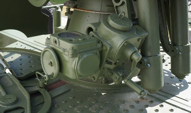Armata plot 85 mm.