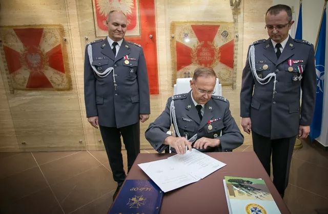Przekazanie obowiątków dowódcy dywizjonu.