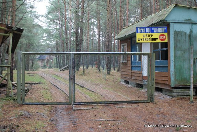 Przy dywizjonie od ok. 1972 r. istnia orodek sobotnio-niedzielnego wypoczynku. Przy dywizjonie od ok. 1972 r. istnia orodek sobotnio-niedzielnego wypoczynku.