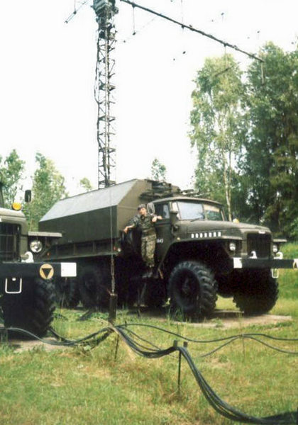 Stacja radiolokacyjna P-18 Laura. Stacja radiolokacyjna P-18 Laura.