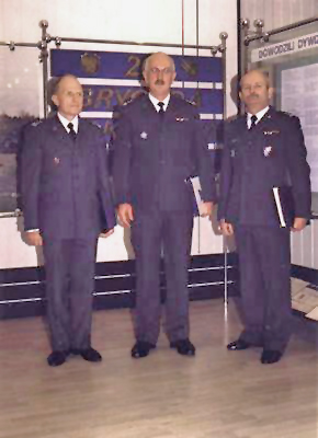 ppłk mgr Waldemar Bamber, ppłk inż. Krzysztof Fojut i ppłk dypl. Adam Hoderny.