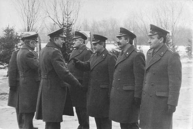 Rok 1985. Po przejęciu obowiązków dowódcy 3 ŁDA OPK. Rok 1985. Po przejęciu obowiązków dowódcy 3 ŁDA OPK.