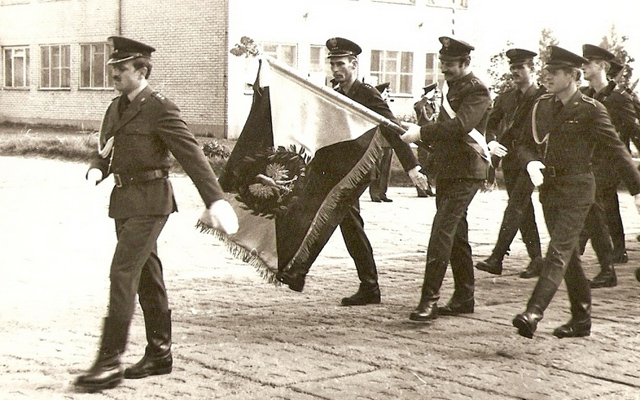 Kompania honorowa i sztandar 3 DROP podczas przekazania dowodzenia w 61. dr OP m. Małocice. Kompania honorowa i sztandar 3 DROP podczas przekazania dowodzenia w 61. dr OP m. Małocice.