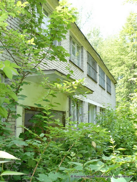 Wejście do sztabu 63. dr OP m. Nadarzyn-Rusiec.