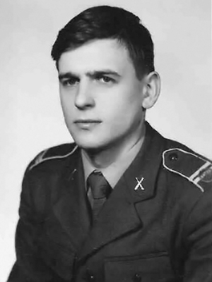 Pchor. Sławomir Kargul na II roku studiów w WSO WOPL ? październik 1983 rok.