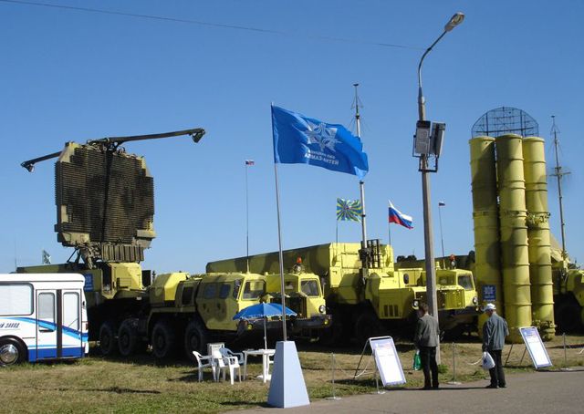 PZR S-300PMU2. PZR S-300PMU2.