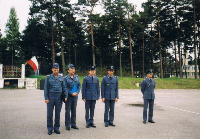 Maj 1996 r., przekazywanie obowiązków dowódcy 46. dr OP. Maj 1996 r., przekazywanie obowiązków dowódcy 46. dr OP.
