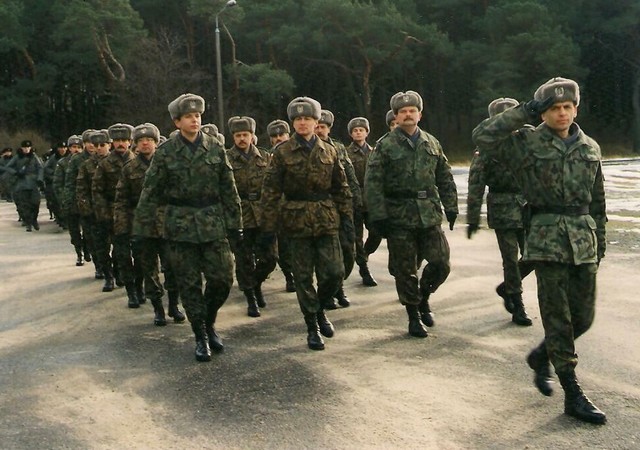 Jedna z uroczystości 78. pr OP. Mrzeżyno 2001 rok. Jedna z uroczystości 78. pr OP. Mrzeżyno 2001 rok.