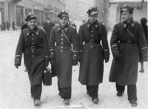 Powrót z pierwszego urlopu - Koszalin 1948r.