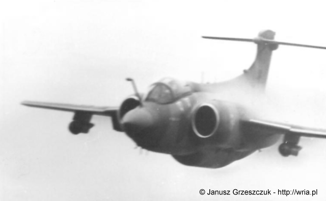 Blackburn Buccaneer z ORP Hydrograf - 1987 r. Blackburn Buccaneer z ORP Hydrograf - 1987 r.